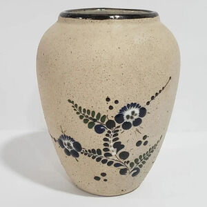 Vintage  Signed Mexican Tonala Art Pottary Handpainted Blue/Green/White Foliage